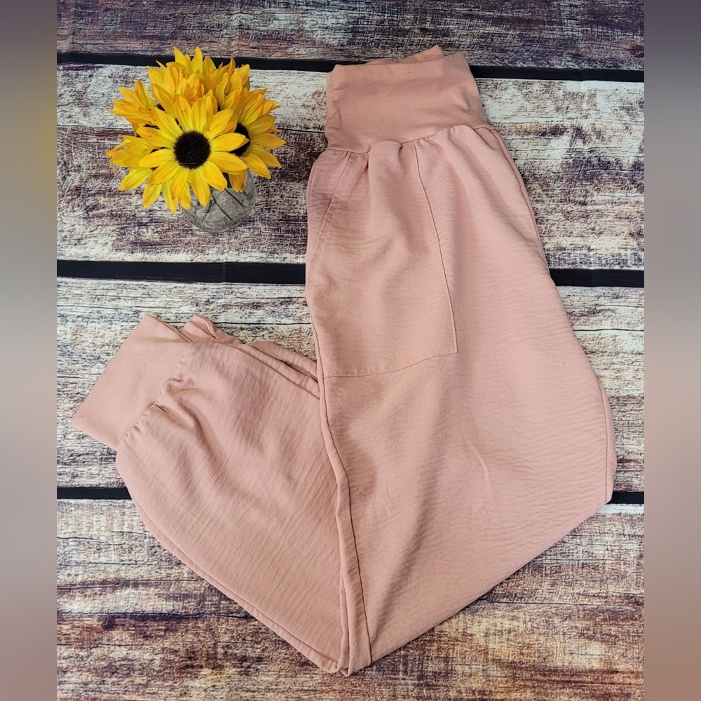 SOLD - BOUTIQUE JOGGERS PINK SIZE LARGE